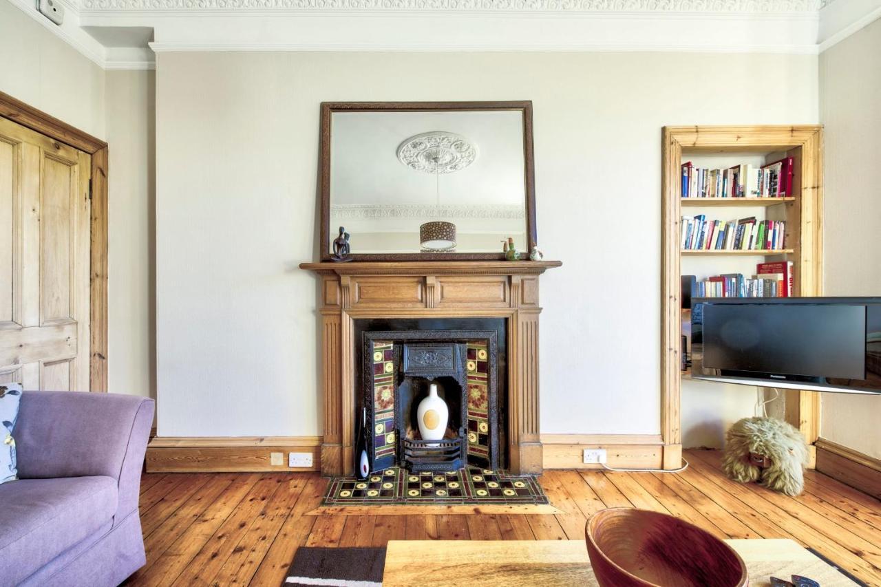 Guestready - Central & Comfortable 2Br Apartment Edinburgh Buitenkant foto